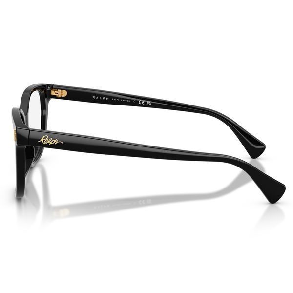 Ochelari de vedere damă Ralph Lauren RA7196U, vedere din semi-profil, subliniind eleganța designului clasic negru și detaliile metalice premium